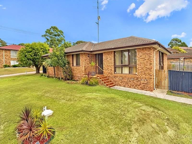 101 Cresthaven Avenue, Bateau Bay, NSW 2261
