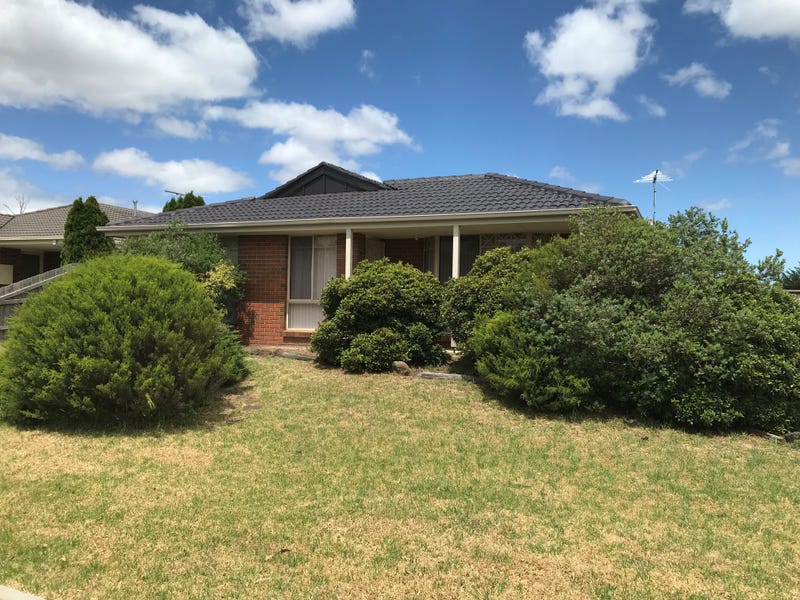 40 Mondous Court, Berwick, VIC 3806