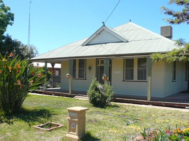 37 Deakin Street, Beulah, Vic 3395 Property Details