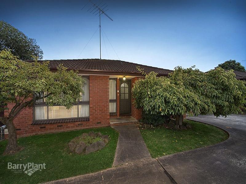 8/11 Wilson Street, Berwick, Vic 3806 Property Details