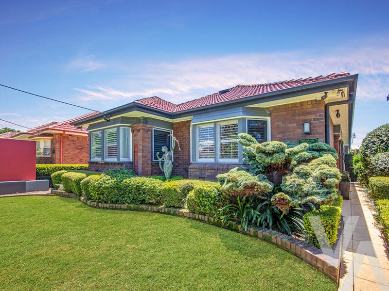 142 Parkway Avenue, Hamilton South, NSW 2303