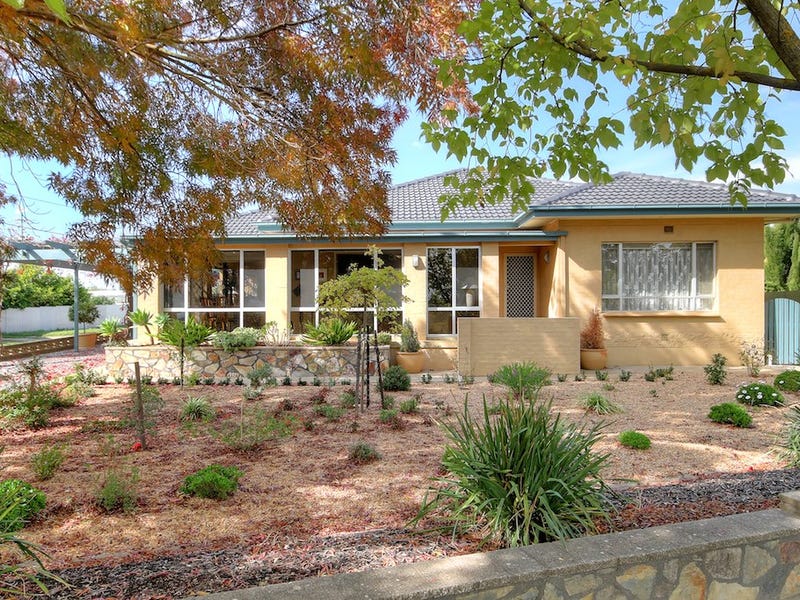 13 Barossa Valley Way, Tanunda, SA 5352