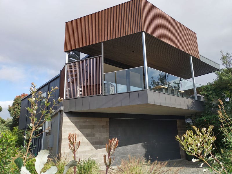 48 Surf Parade, Inverloch, Vic 3996 Property Details