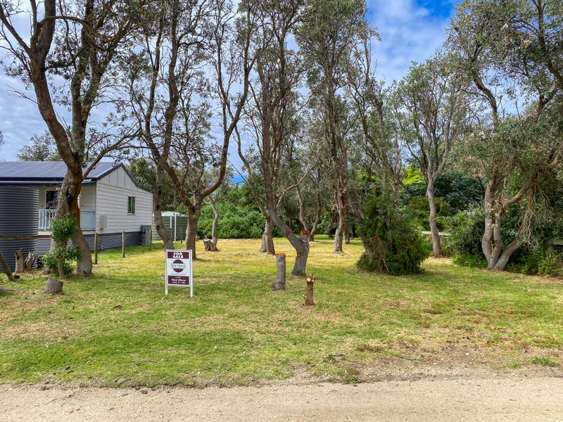 9 Macassar Cres, The Honeysuckles, VIC 3851