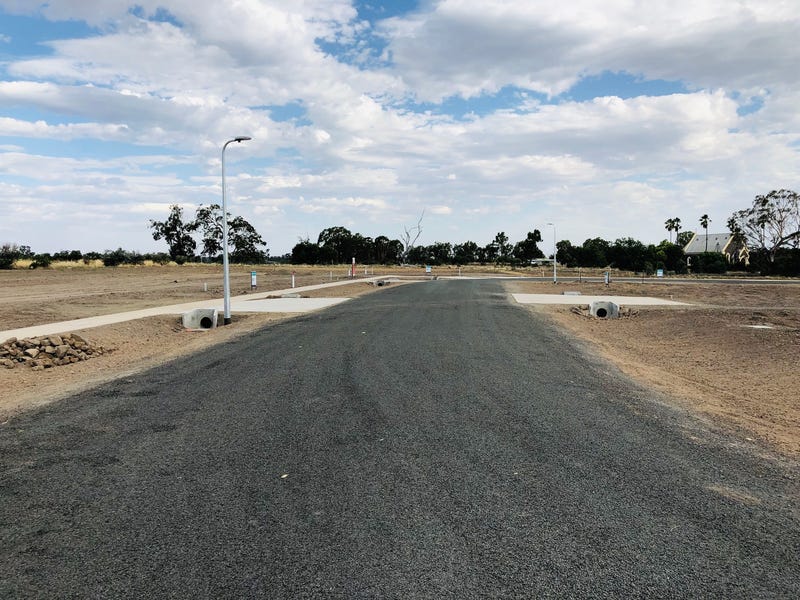 8 Bluestone Rise, Axedale, VIC 3551