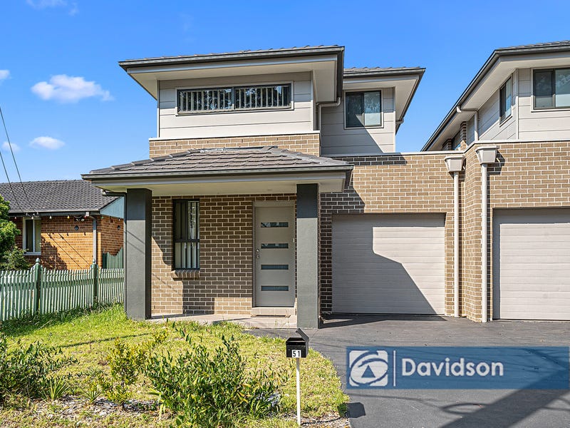 51B Huon Crescent, Holsworthy, NSW 2173 Property Details