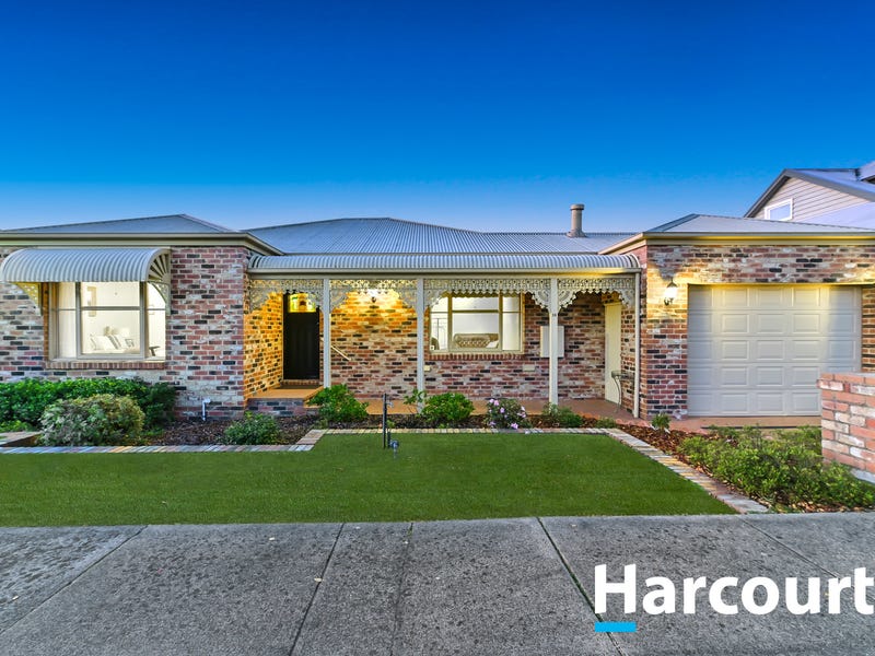 15 Highfielde Avenue, Berwick, Vic 3806 Property Details