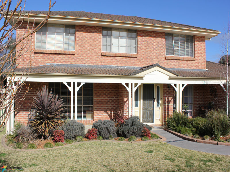 9 Cottonwood Drive, Bathurst, NSW 2795 Property Details