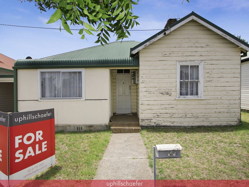 141 Taylor Street, Armidale, NSW 2350 Property Details