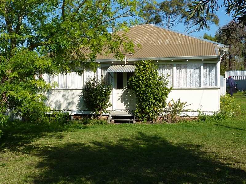 17 Sims Street Lockyer, Albany, WA 6330 Property Details