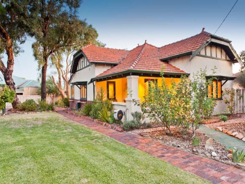 52 Moreing Street, Redcliffe, WA 6104 Property Details