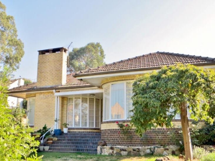 11 Oakdene Place, Ivanhoe East, VIC 3079