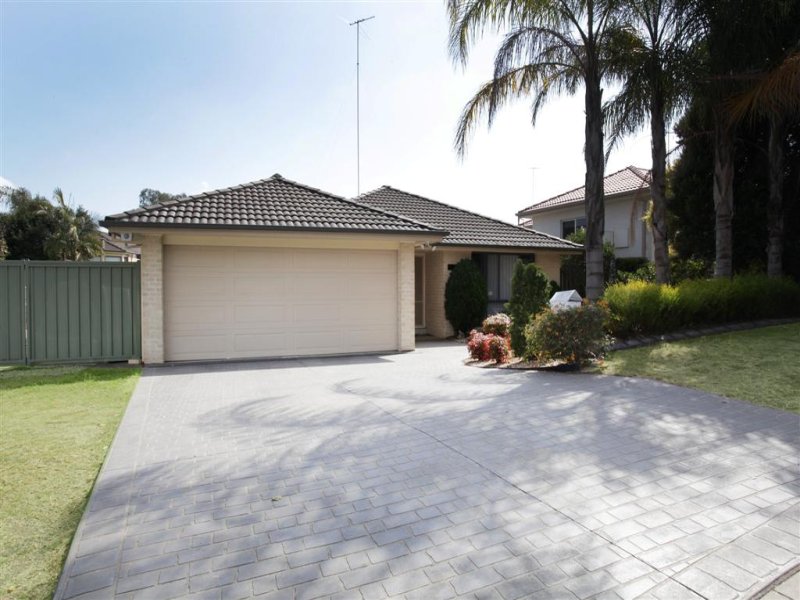 6 Carnoustie Place, Glenmore Park, NSW 2745