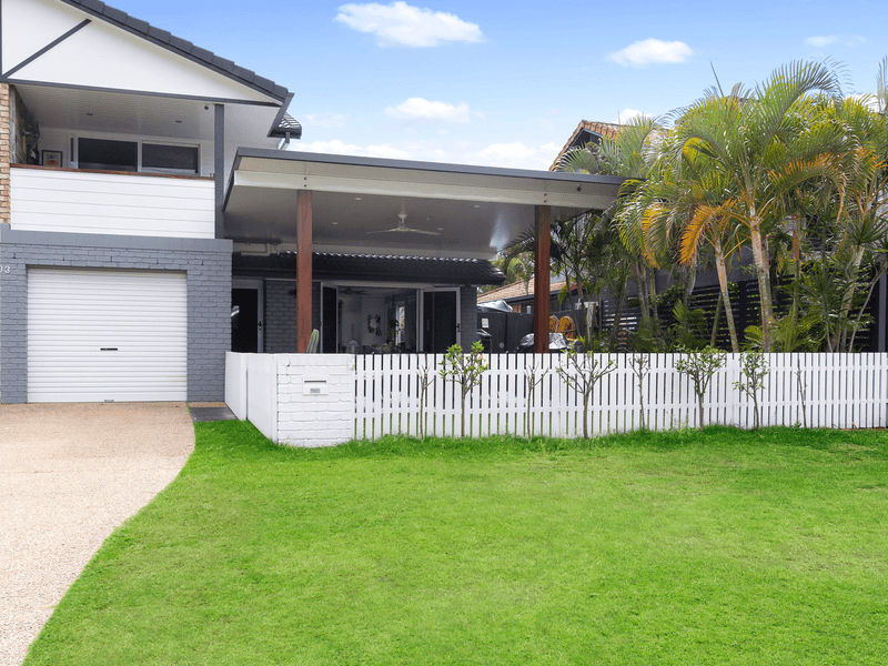 2/103 Laguna Avenue, Palm Beach, QLD 4221