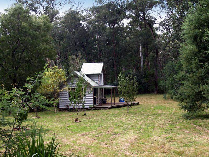 77 Westbridge Road, Glenburn, Vic 3717 Property Details