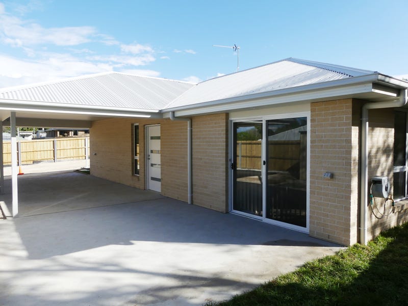 9 Tower Hill Street, Deloraine, Tas 7304 Property Details
