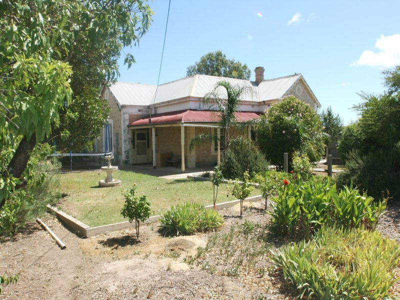 110 Port Road, Kadina, SA 5554 Property Details