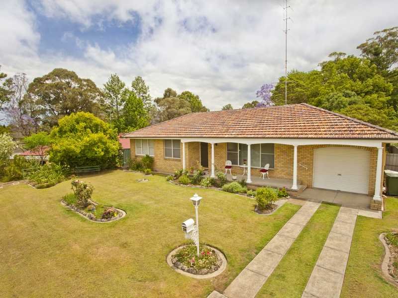 42 Maitland Rd, Bolwarra, NSW 2320 Property Details