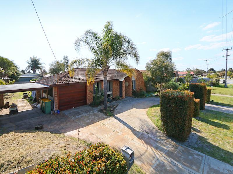 59 Vellgrove Avenue, Parkwood, WA 6147