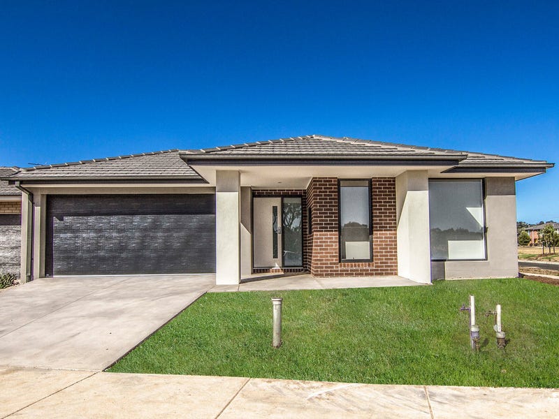 2223 Warralily Boulevard, Armstrong Creek, VIC 3217 - realestate.com.au