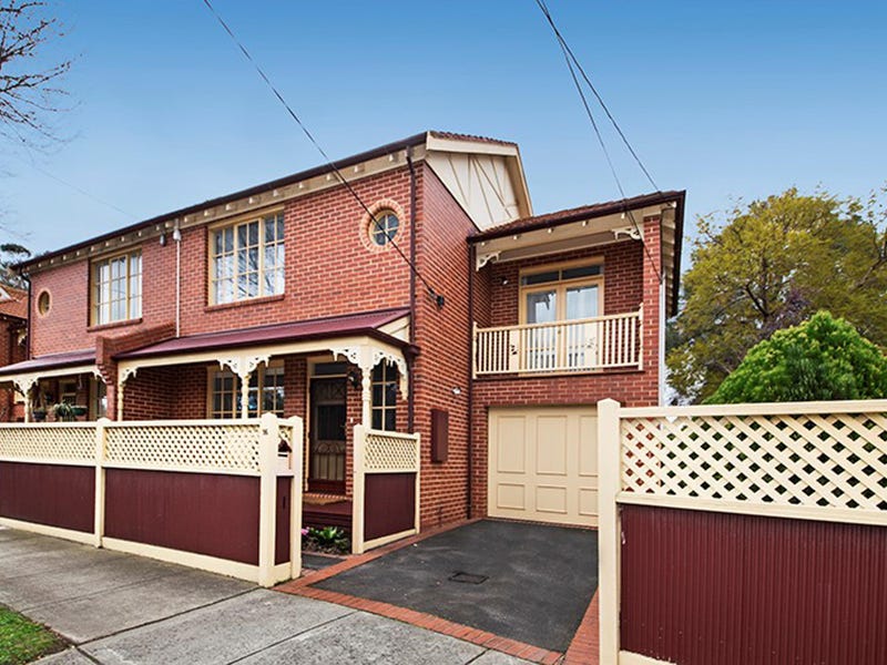 16 Hinton Road, Glen Huntly, VIC 3163