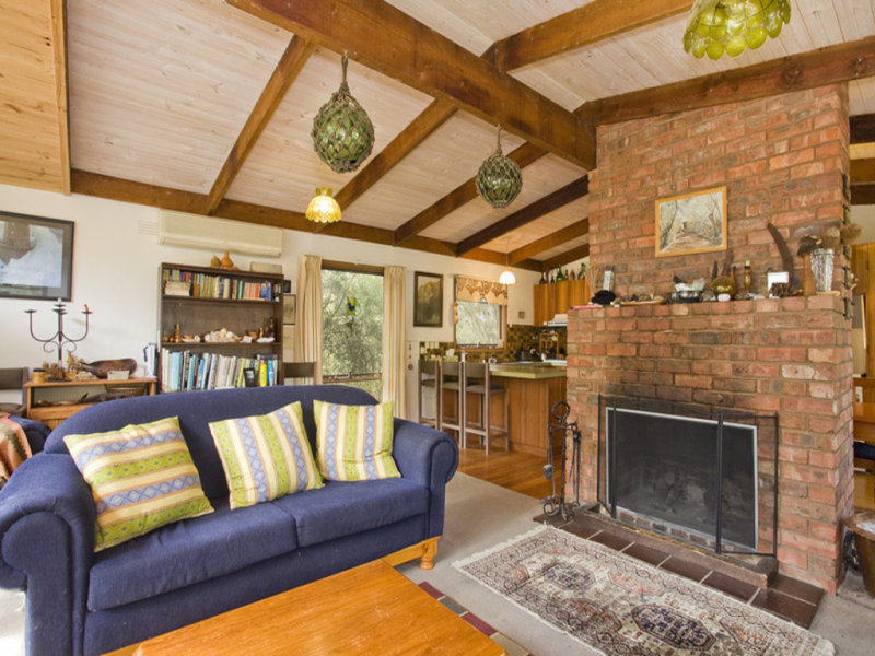 15 Aireys Street, Aireys Inlet, VIC 3231