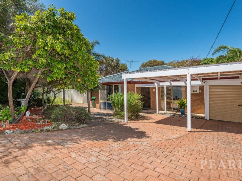 18 Hazeltine Court, Yanchep, WA 6035