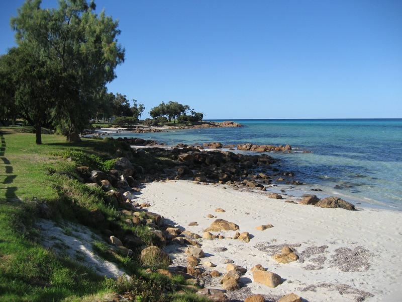 30 Beach Road, Dunsborough, WA 6281 Property Details