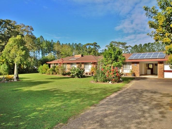106 Kings Road, Glass House Mountains, QLD 4518