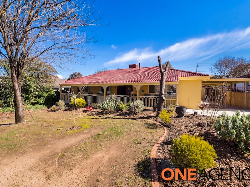 11 Mccubbin Street, Weston, ACT 2611 Property Details