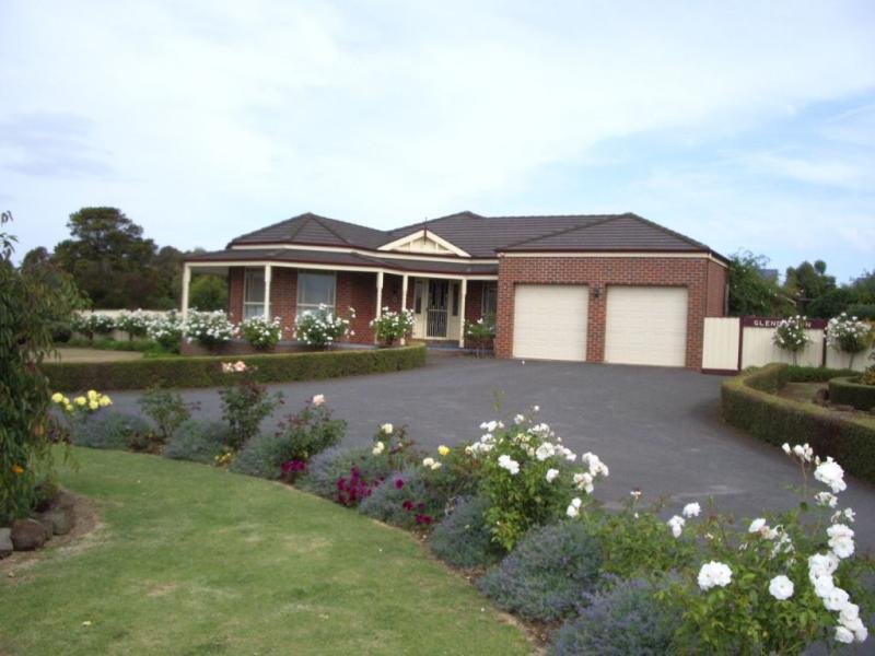 17 Clarke Street, Koroit, Vic 3282 Property Details