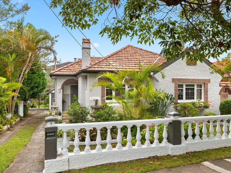 7 Innes Road
