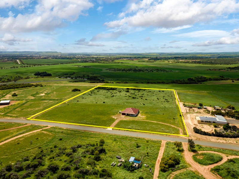 32 Meadowcroft Street