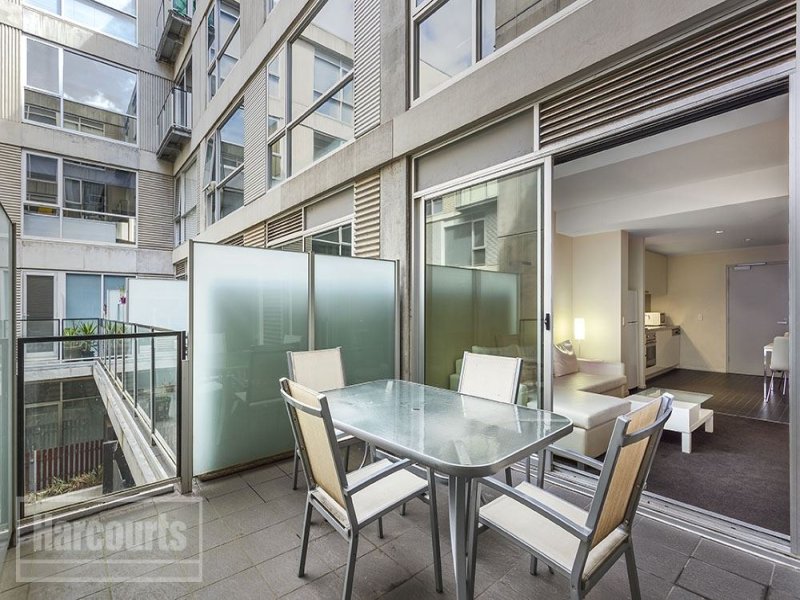 116M/201 Powlett Street, East Melbourne Sold by Harcourts Melbourne City - image 2