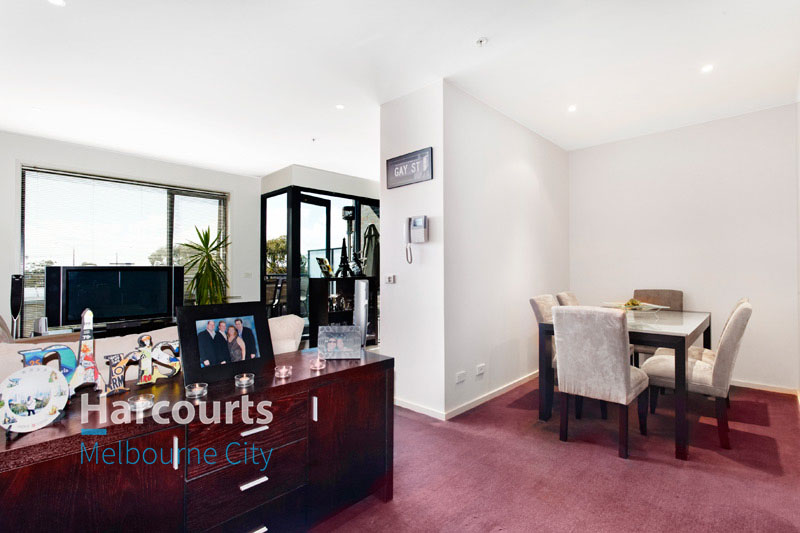 306/3-7A Alma Road, St Kilda Sold by Harcourts Melbourne City - image 2