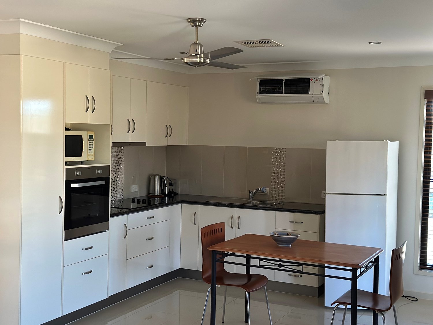 2/98 Grosvenor Drive, Moranbah Leased by Infinity Property Specialists - image 14