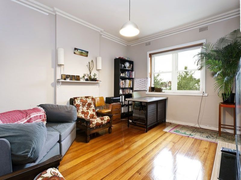 10/11 Grey Street, East Melbourne Sold by Harcourts Melbourne City - image 5