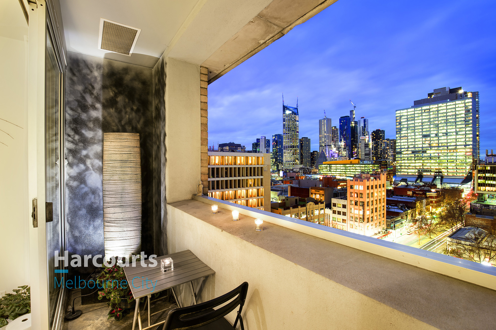 713/118 Russell Street, Melbourne Sold by Harcourts Melbourne City - image 3