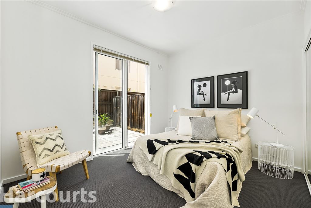 23/88 Wells Street, Southbank Sold by Harcourts Melbourne City - image 3