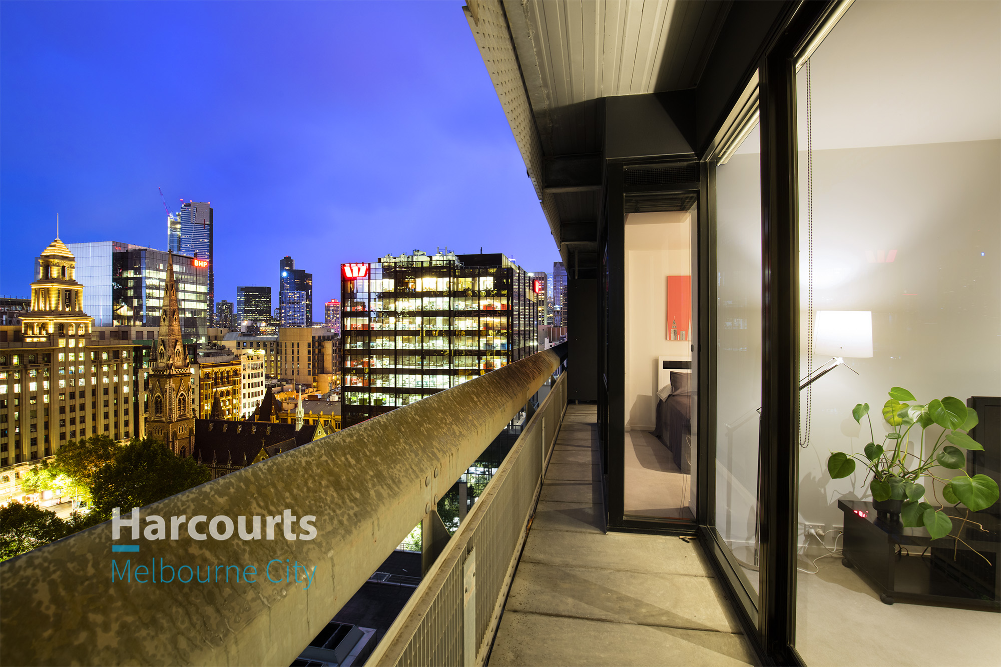 1005/118 Russell Street, Melbourne Sold by Harcourts Melbourne City - image 3