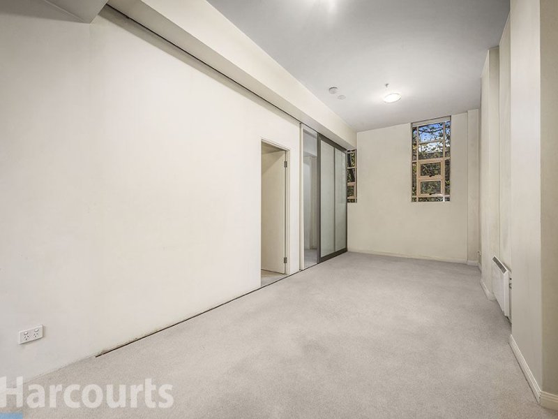 109/336 Russell Street, Melbourne Sold by Harcourts Melbourne City - image 4