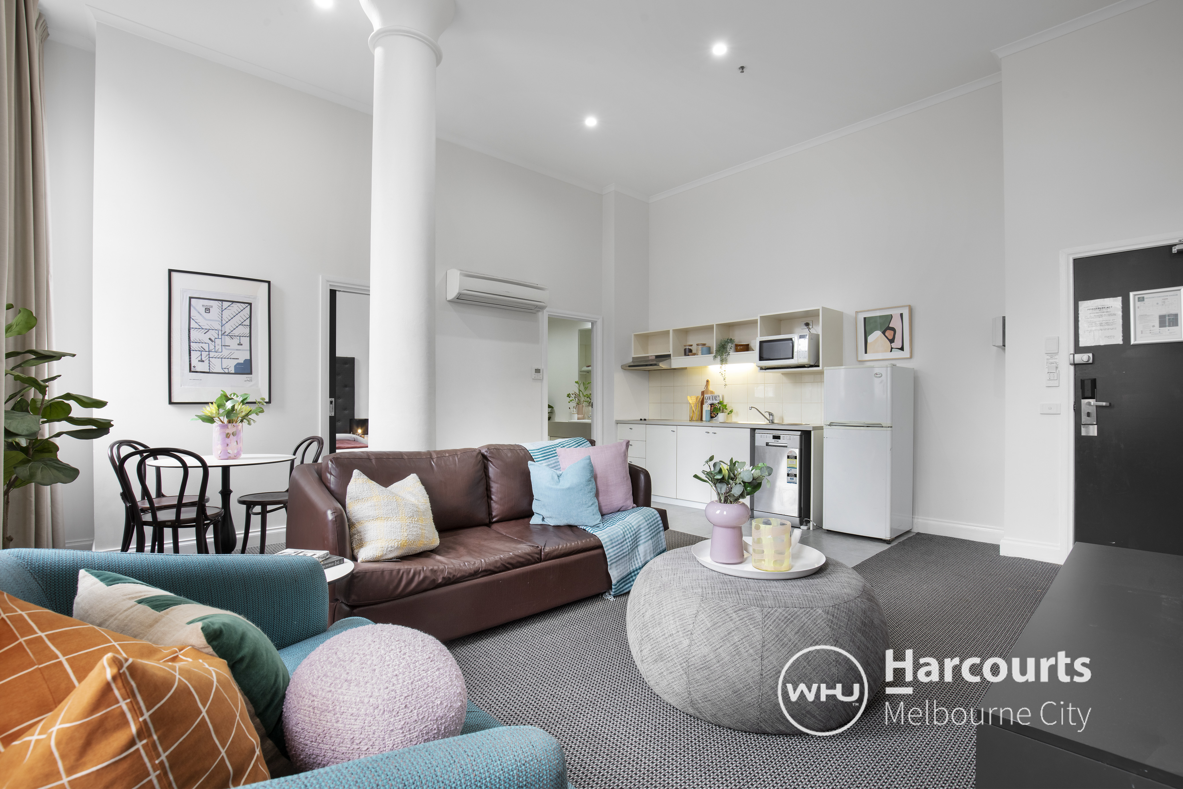 204/318 Little Bourke Street, Melbourne Sold by Harcourts Melbourne City - image 2