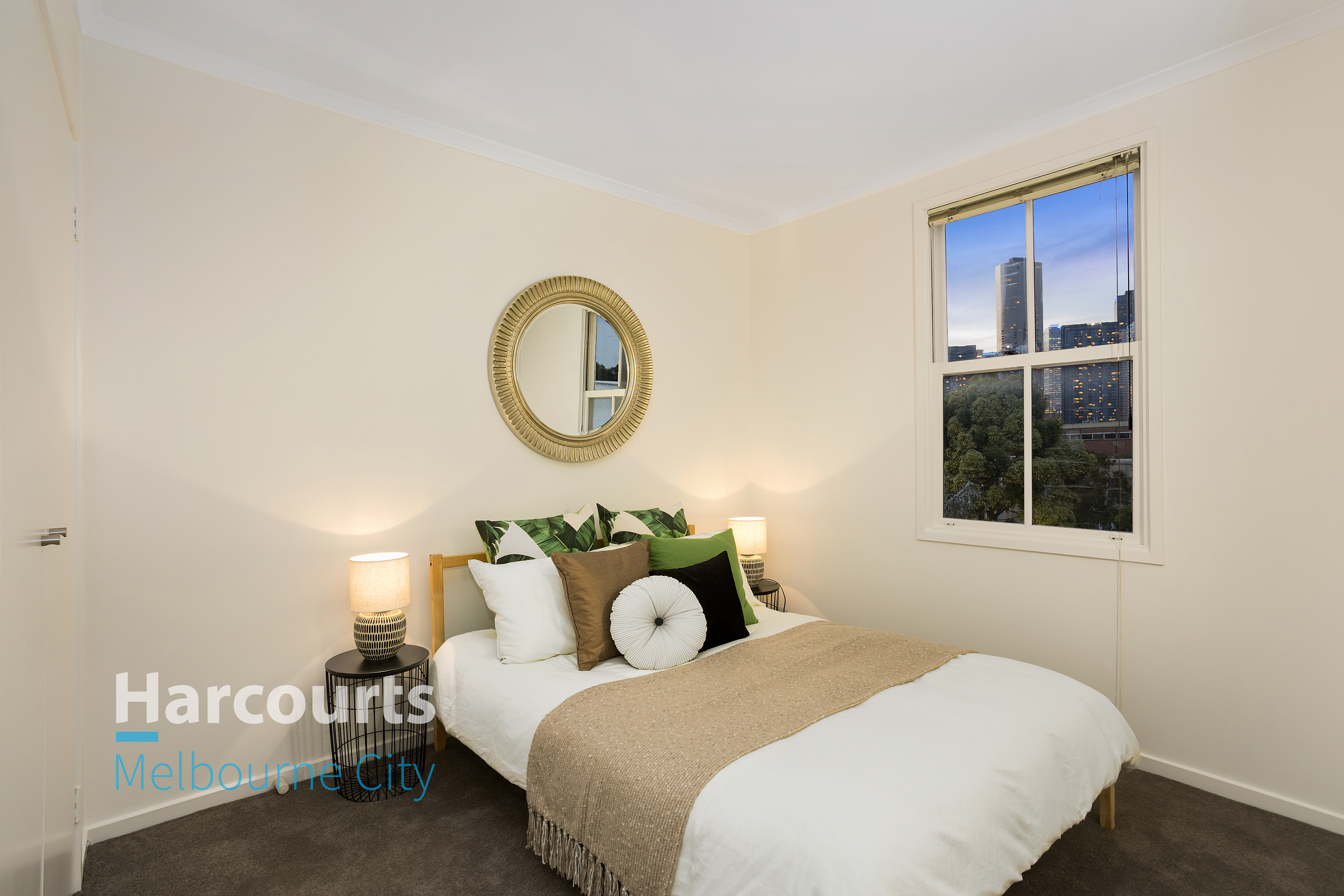 4/66 Coventry Street, Southbank Sold by Harcourts Melbourne City - image 5