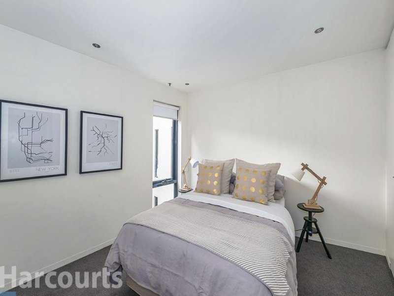 304/16 Liverpool Street, Melbourne Sold by Harcourts Melbourne City - image 4