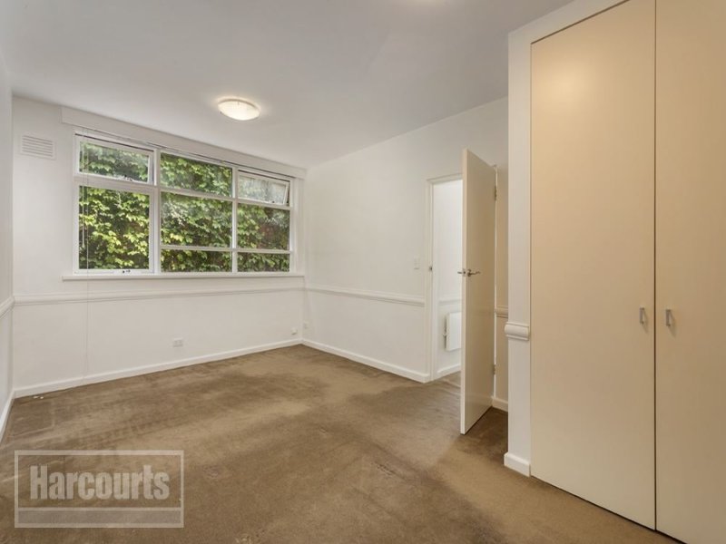 13/25 Hotham Street, East Melbourne Sold by Harcourts Melbourne City - image 2