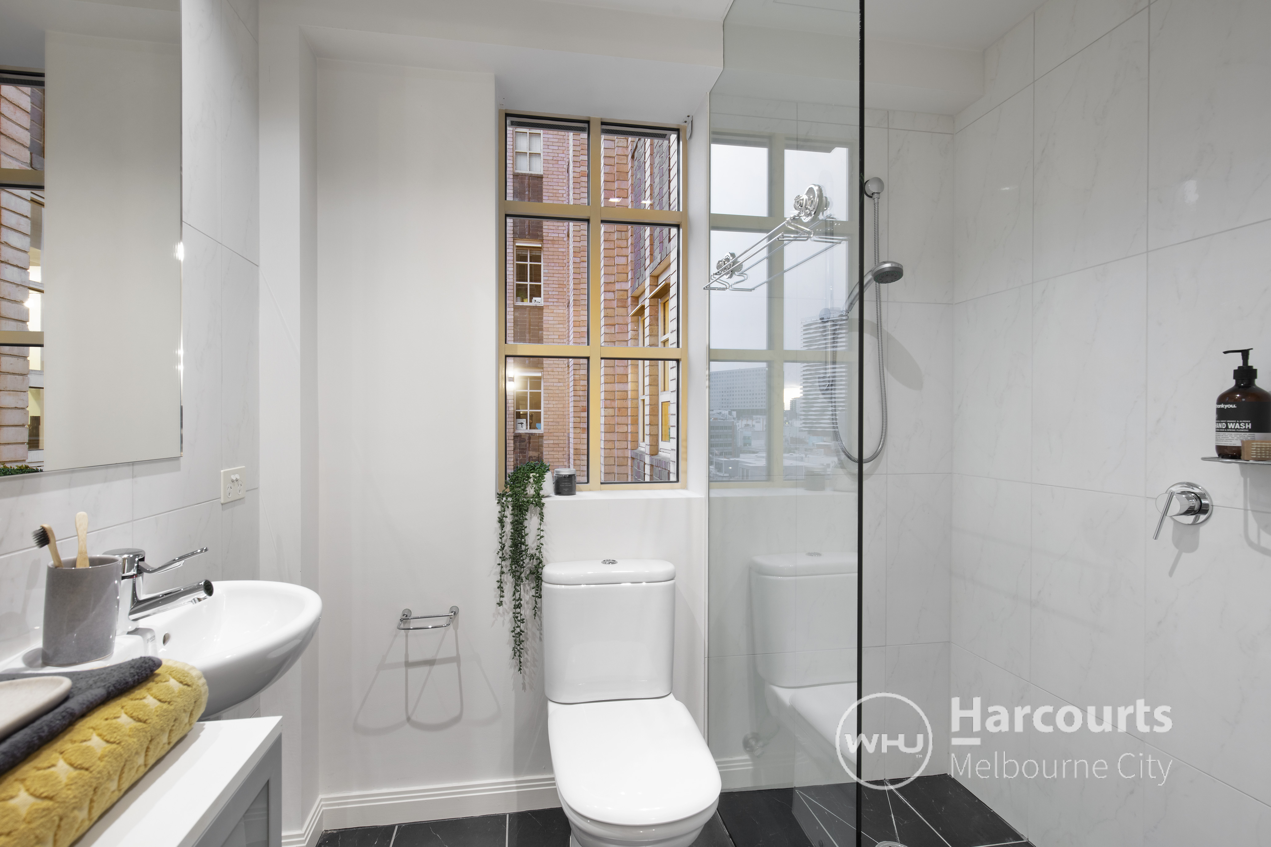 705D/336 Russell Street, Melbourne Sold by Harcourts Melbourne City - image 9