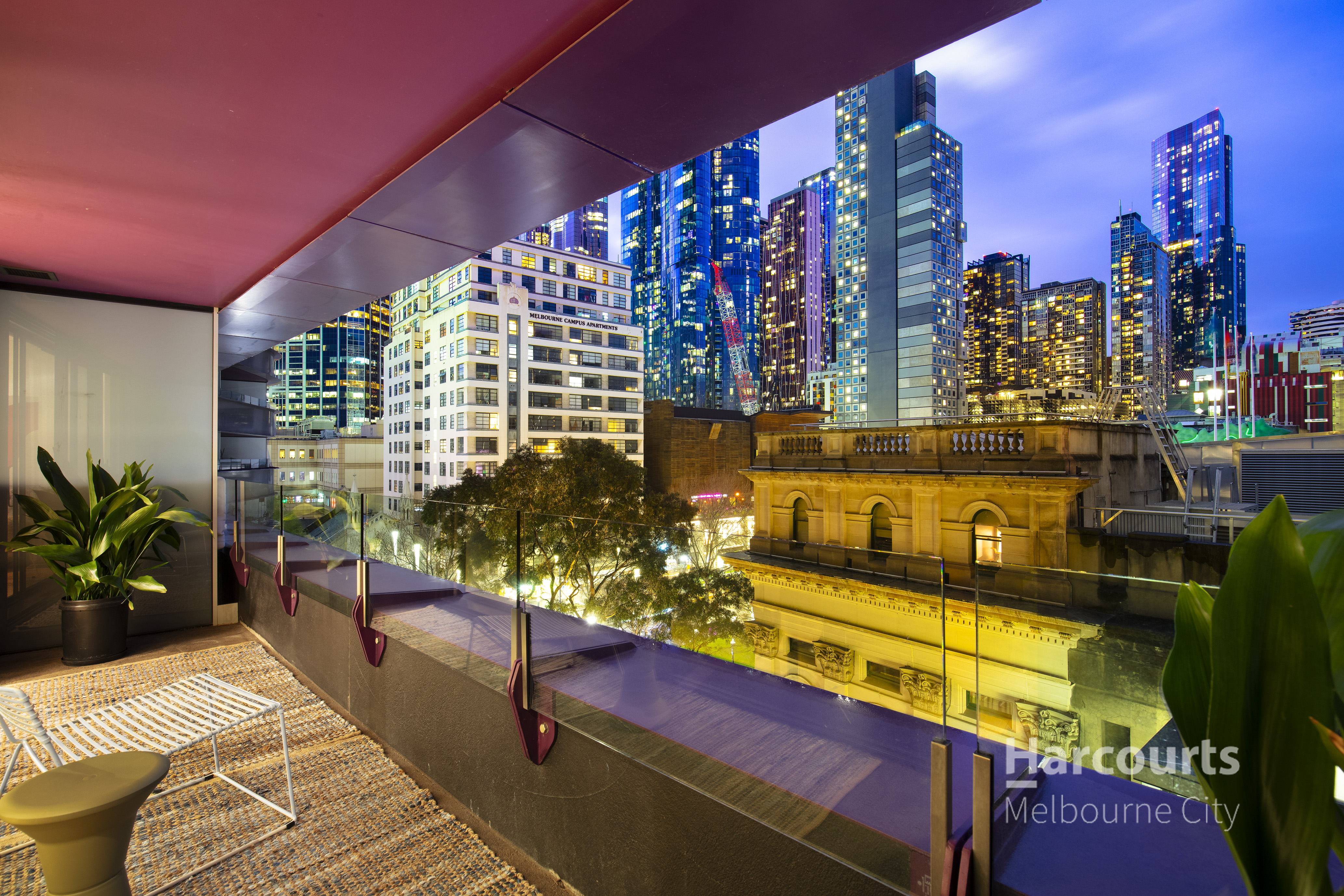 206/300 Swanston Street, Melbourne Sold by Harcourts Melbourne City - image 2