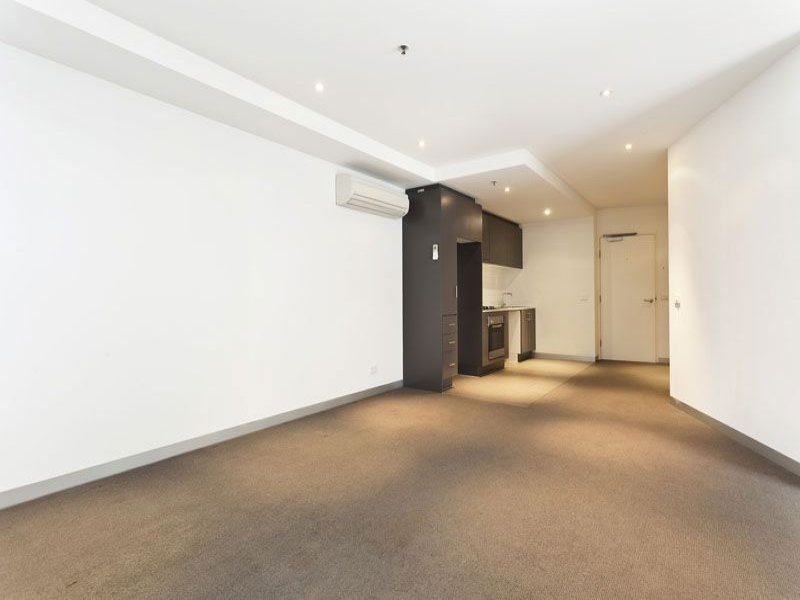 2705/109 Clarendon Street, Southbank Sold by Harcourts Melbourne City - image 2