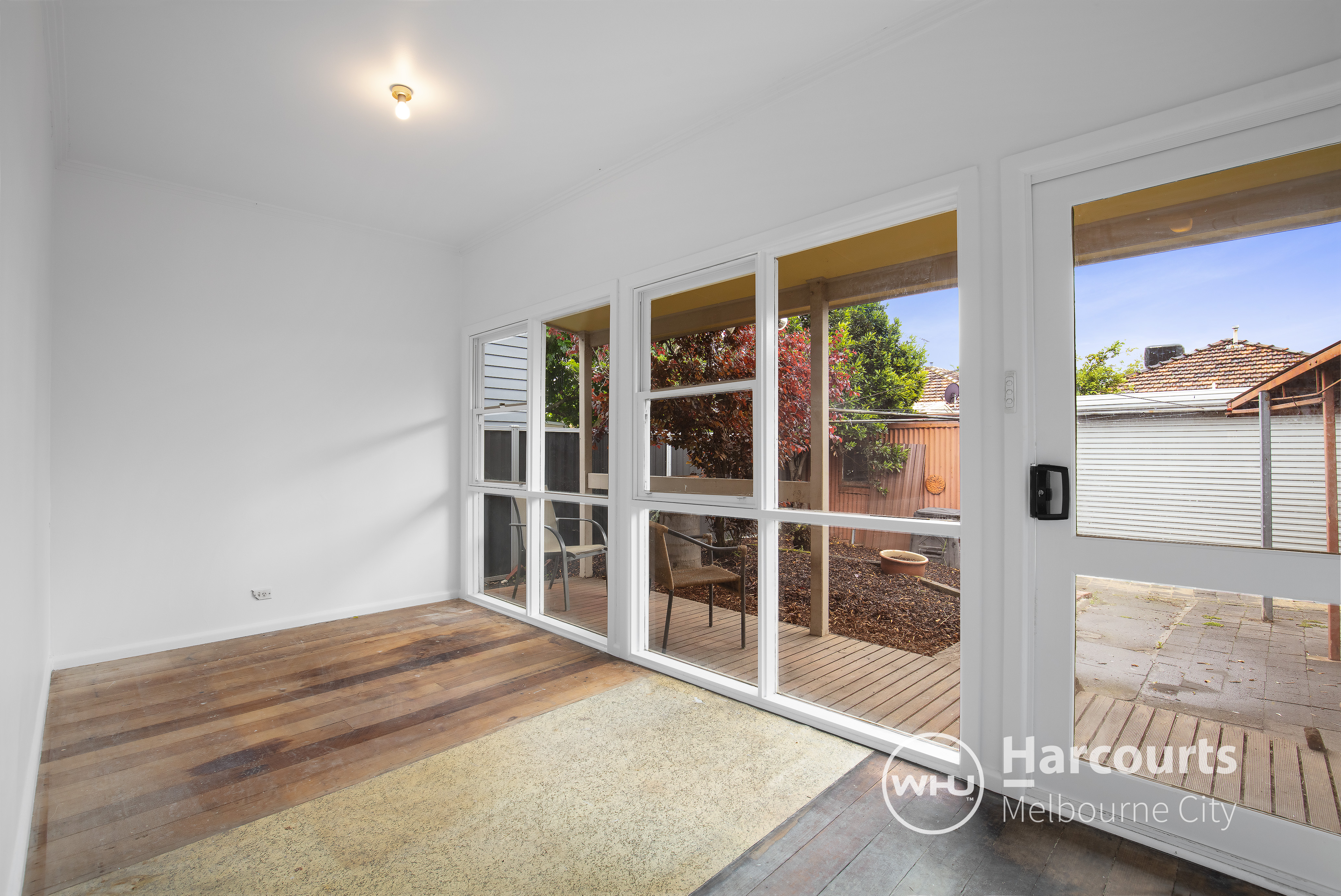 143 Chirnside Street, Kingsville Sold by Harcourts Melbourne City - image 4