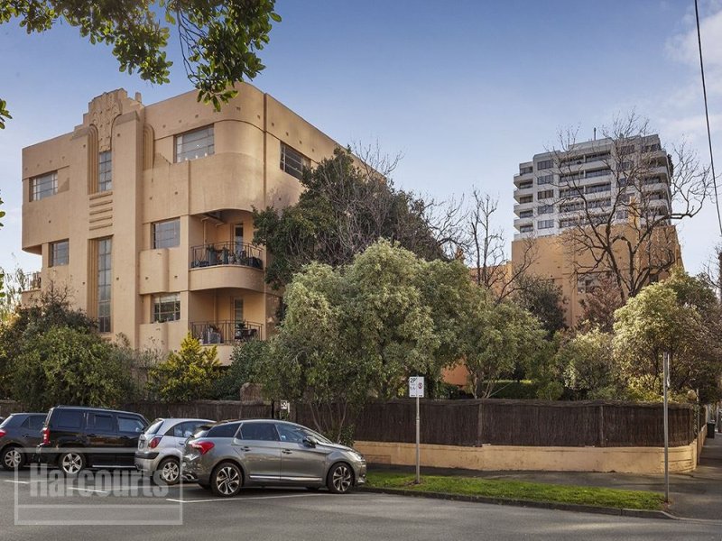 47/32 Queens Road, Melbourne Sold by Harcourts Melbourne City - image 5